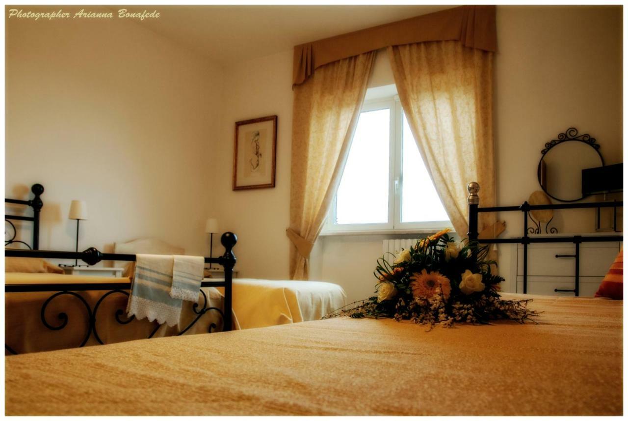 Bed And Breakfast Nonna Loreta Formello Dış mekan fotoğraf